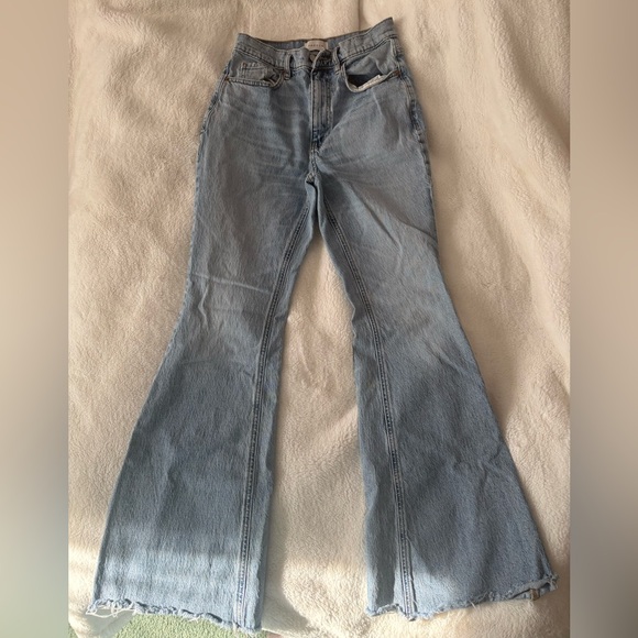 Pacsun Women’s High Rise Flare Jeans Size 26 - Picture 1 of 11